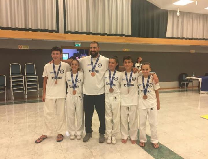 Karate Ninja Club, medaglia di bronzo con la regione Toscana per Tommaso Mariotti al Trofeo Coni 2016